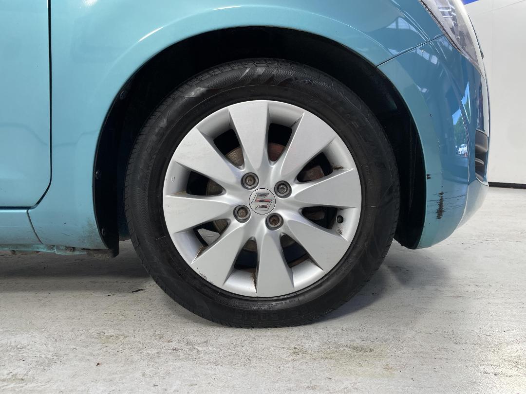 Photo '9' of Suzuki Splash