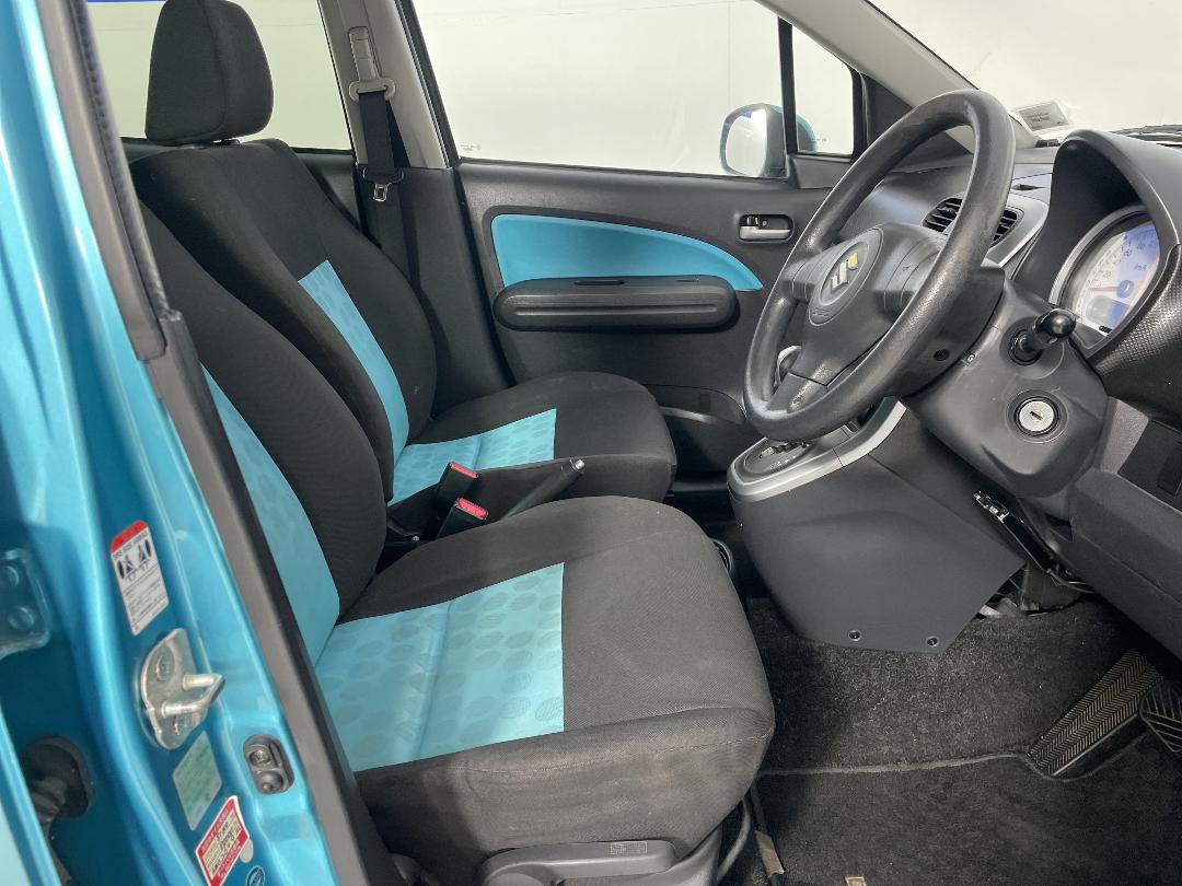 Photo '16' of Suzuki Splash