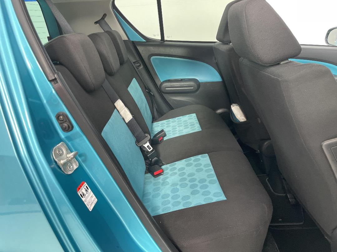 Photo '20' of Suzuki Splash