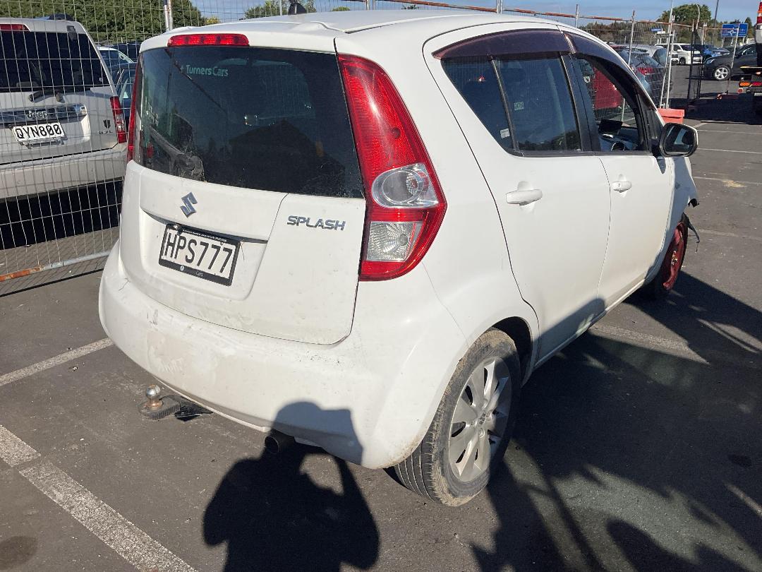 Photo '4' of Suzuki Splash