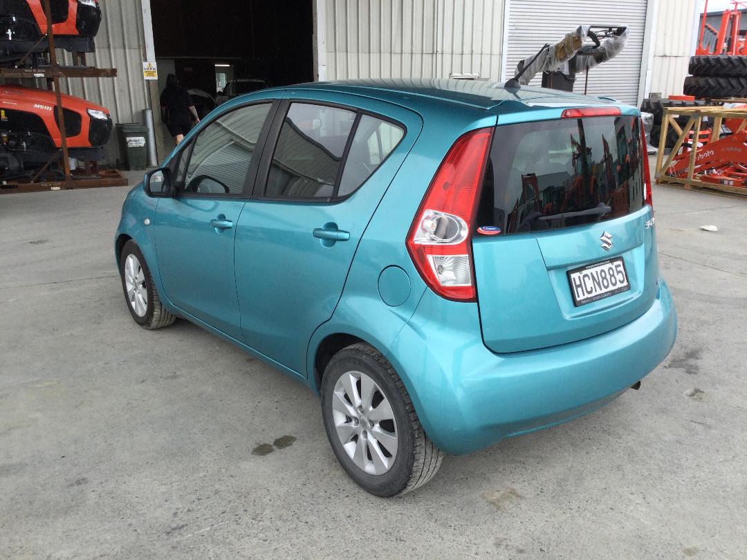 Photo '5' of Suzuki Splash Photo '5' of Suzuki Splash