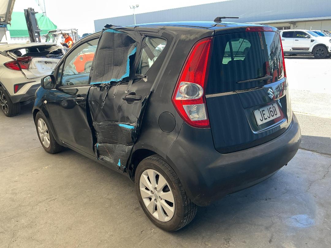 Photo '4' of Suzuki Splash