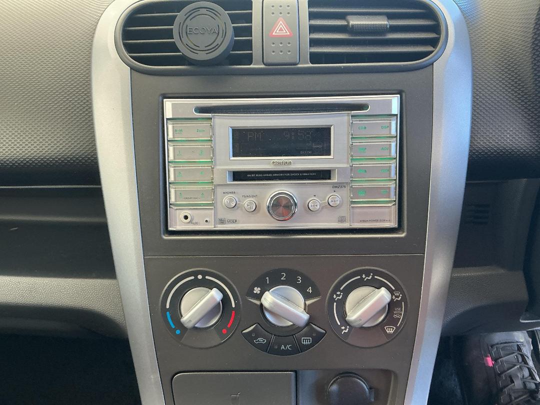 Photo '10' of Suzuki Splash