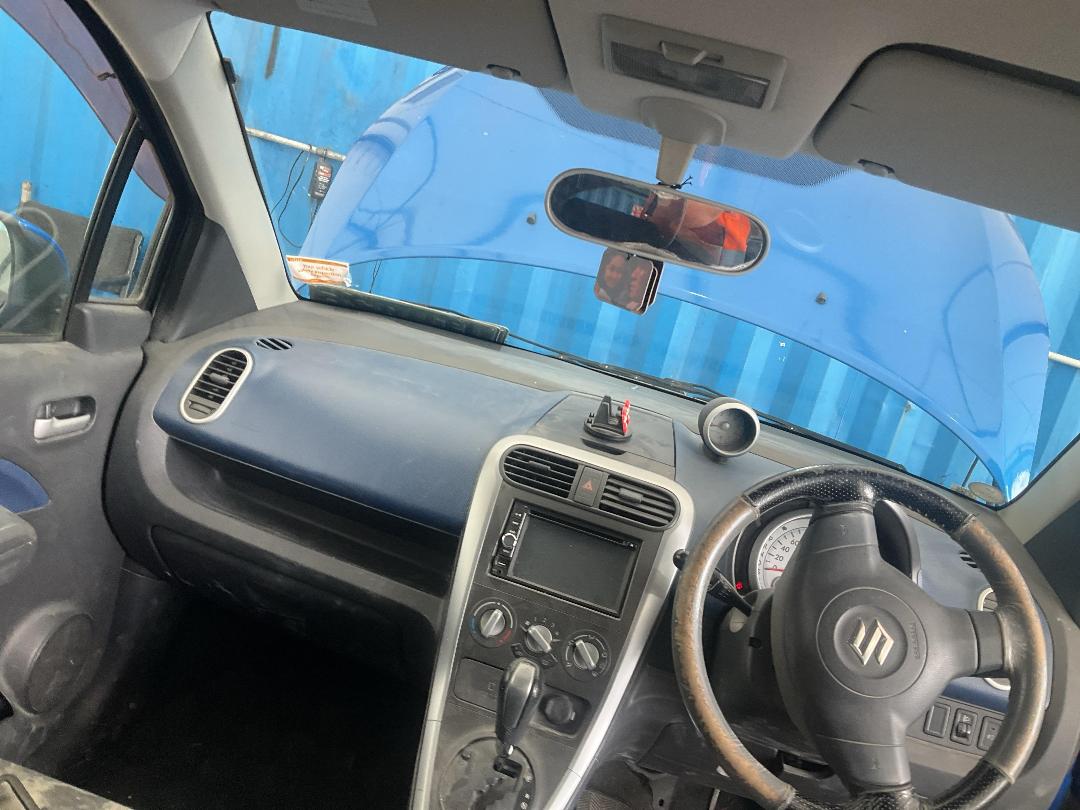 Photo '19' of Suzuki Splash