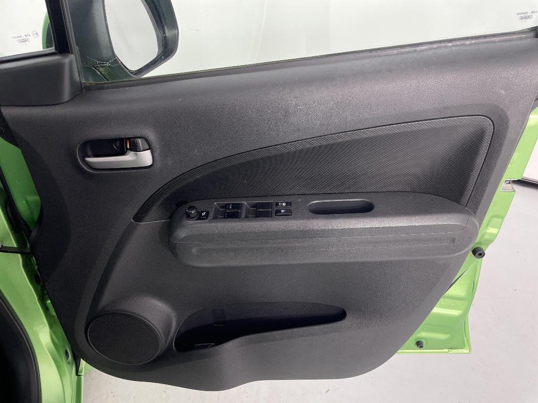 Photo '15' of Suzuki Splash