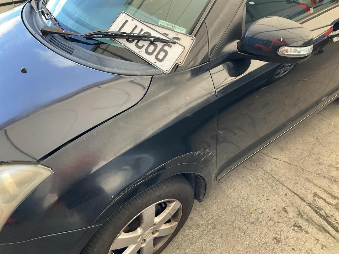 Photo '7' of Suzuki Swift