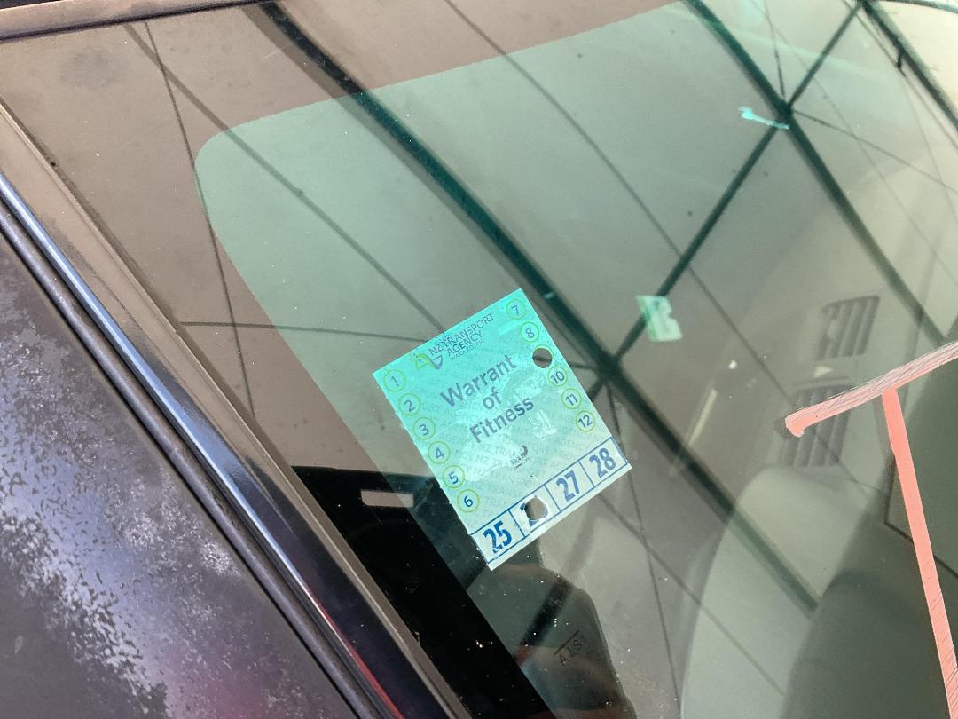 Photo '23' of Suzuki Swift