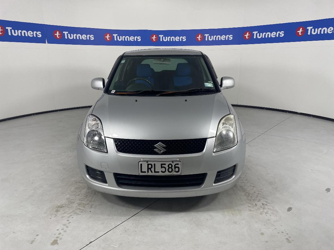 Photo '2' of Suzuki Swift Photo '2' of Suzuki Swift