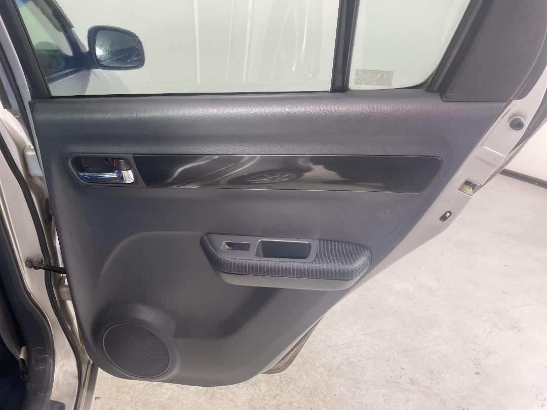 Photo '17' of Suzuki Swift Photo '17' of Suzuki Swift