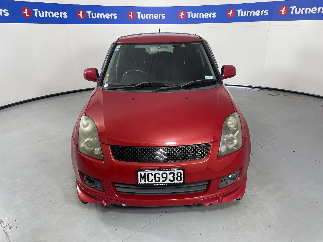 Photo '2' of Suzuki Swift