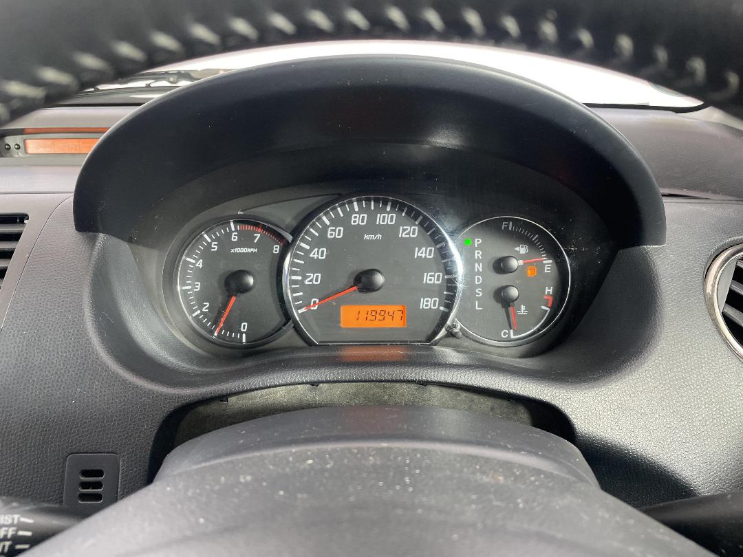 Photo '21' of Suzuki Swift