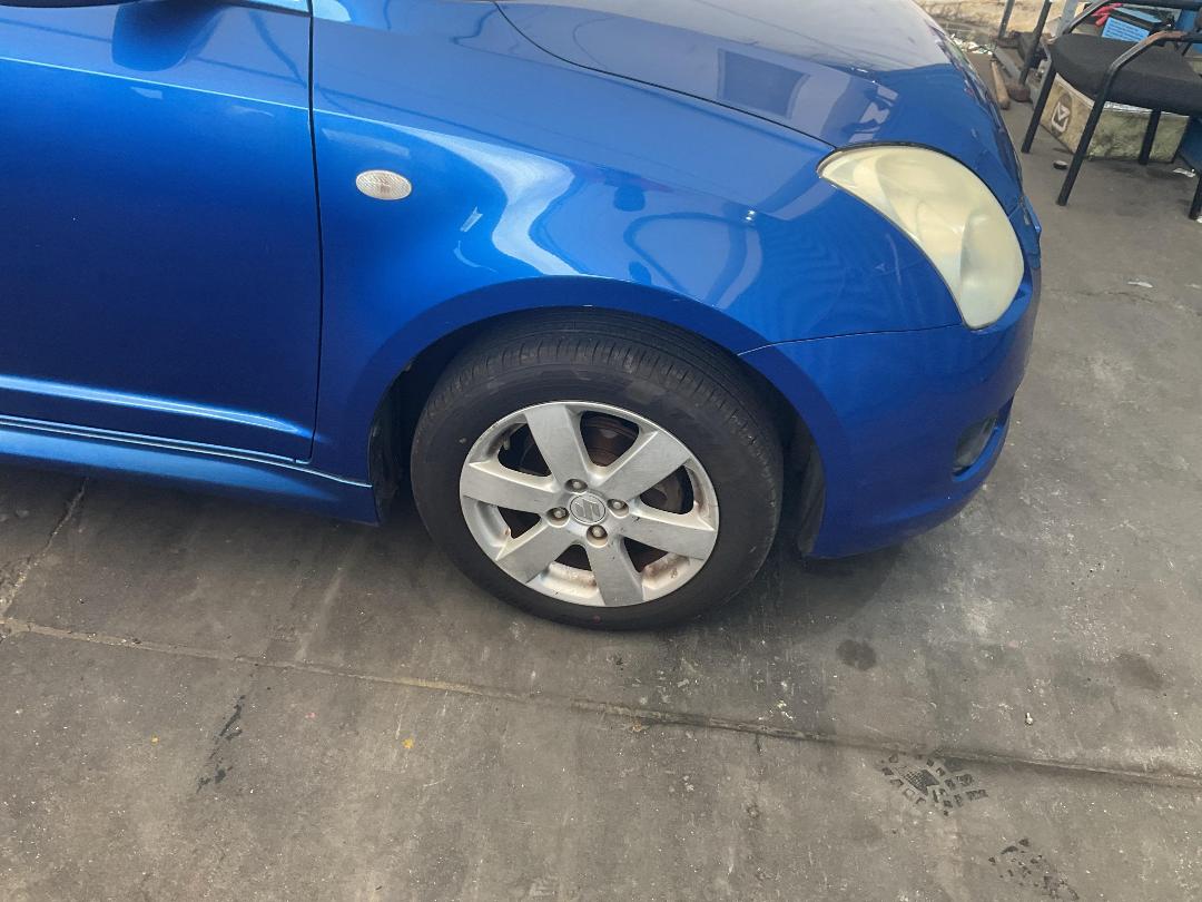 Photo '2' of Suzuki Swift