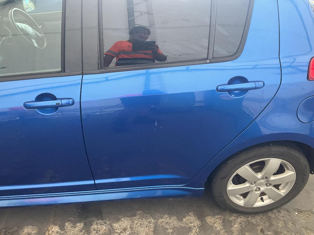 Photo '7' of Suzuki Swift