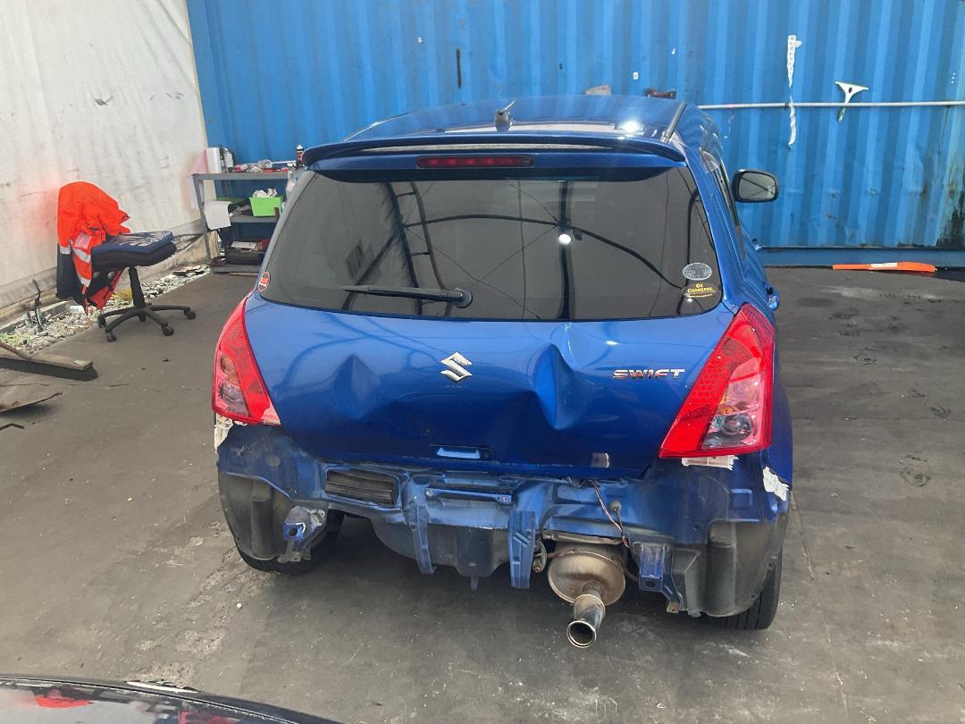 Photo '11' of Suzuki Swift