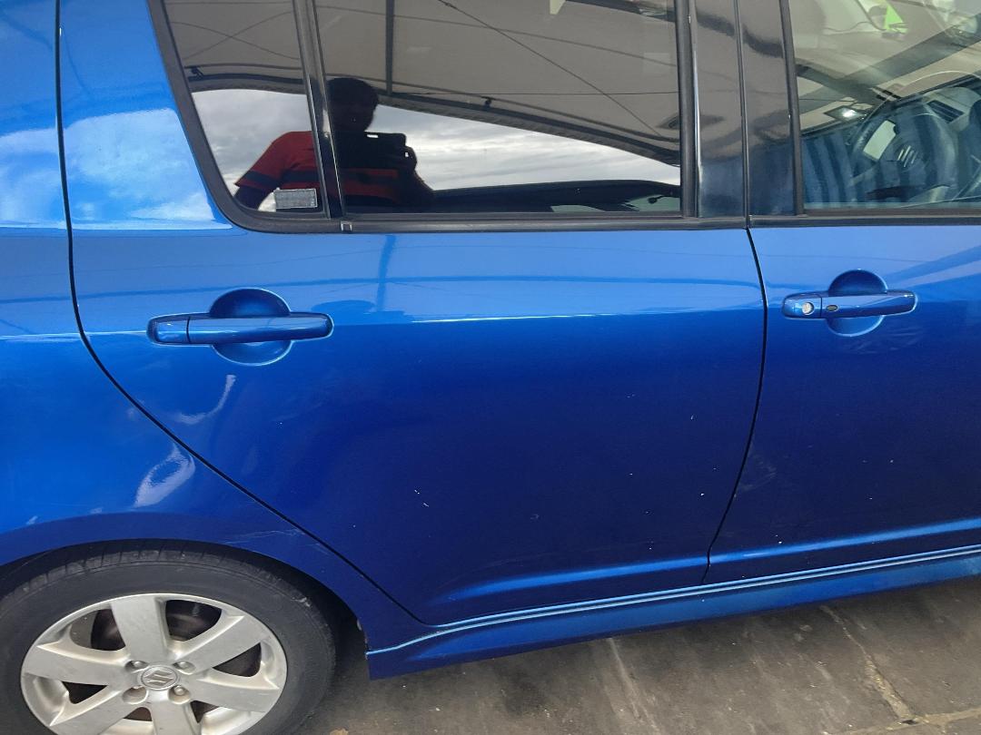 Photo '14' of Suzuki Swift