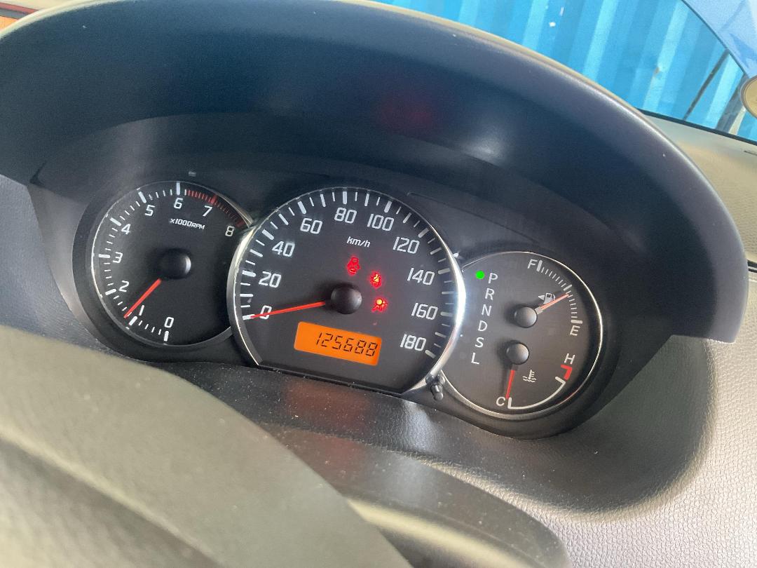 Photo '17' of Suzuki Swift