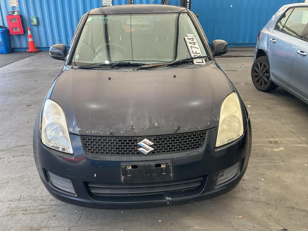 Photo '2' of Suzuki Swift Photo '2' of Suzuki Swift