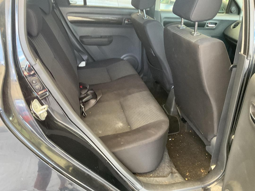 Photo '8' of Suzuki Swift Photo '8' of Suzuki Swift