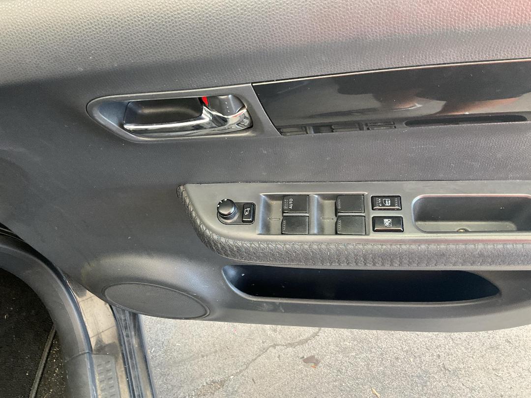 Photo '10' of Suzuki Swift Photo '10' of Suzuki Swift