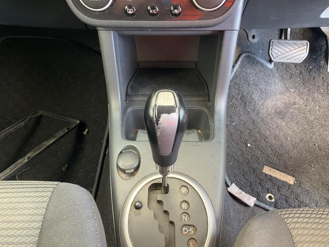 Photo '13' of Suzuki Swift Photo '13' of Suzuki Swift