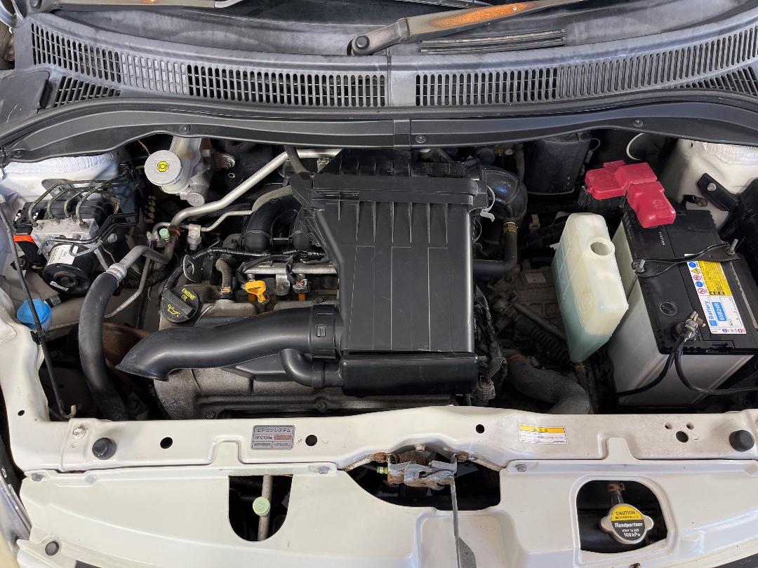 Photo '13' of Suzuki Swift