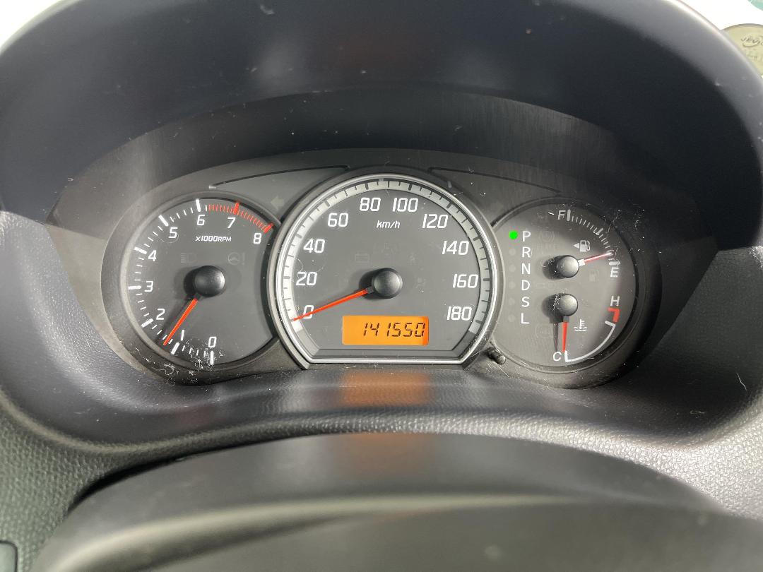 Photo '21' of Suzuki Swift