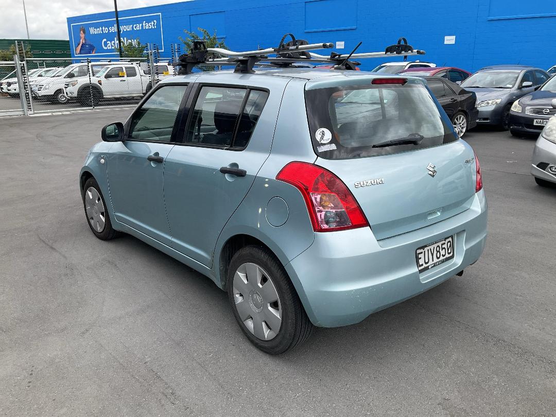 Photo '3' of Suzuki Swift Glxa Photo '3' of Suzuki Swift Glxa
