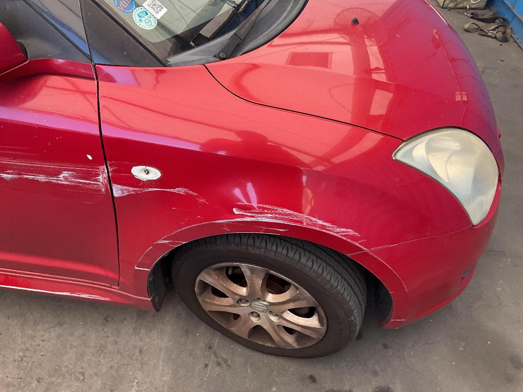 Photo '4' of Suzuki Swift Photo '4' of Suzuki Swift