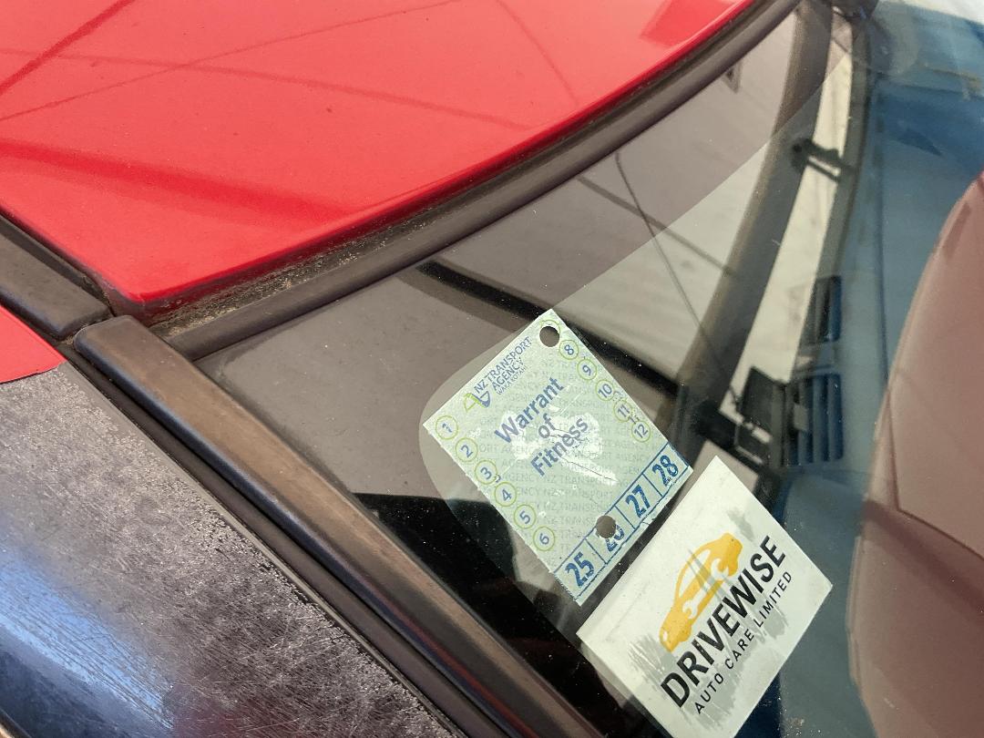 Photo '23' of Suzuki Swift Photo '23' of Suzuki Swift