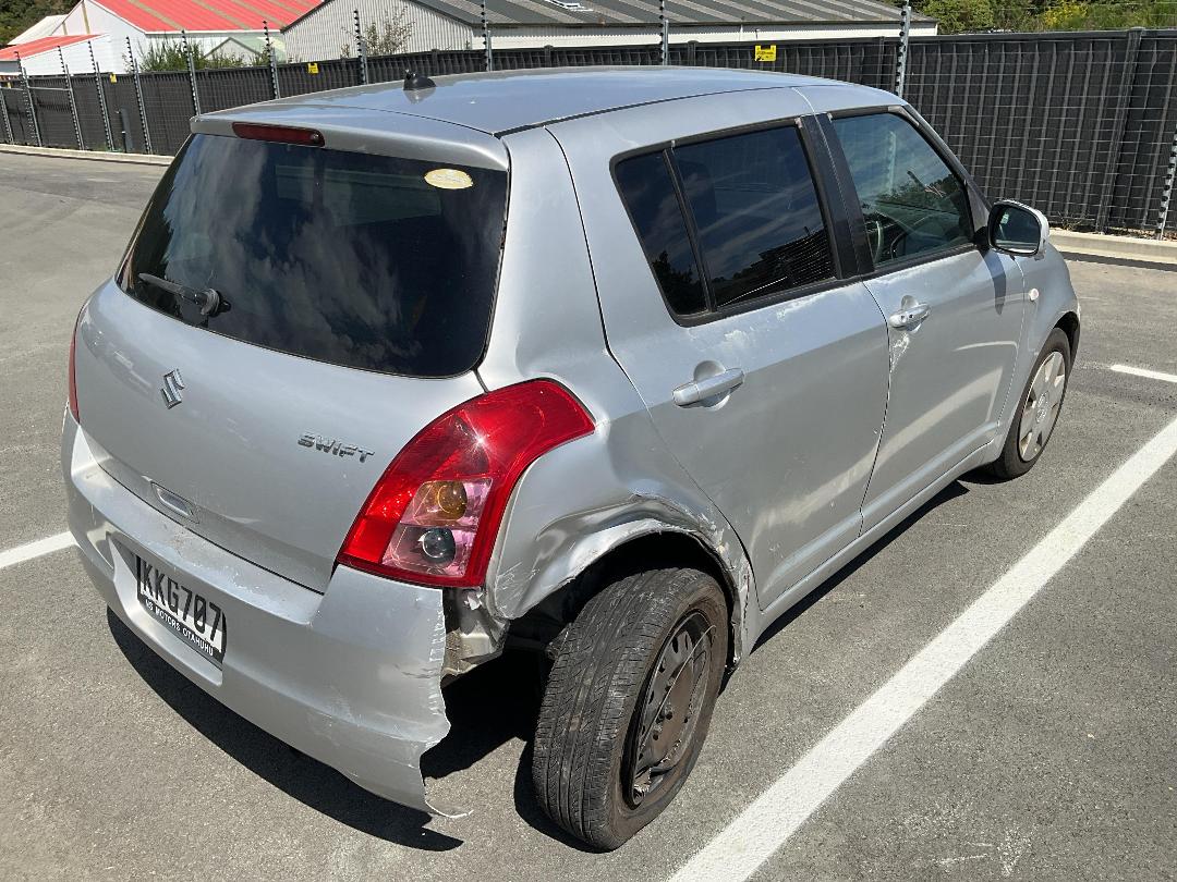 Photo '2' of Suzuki Swift