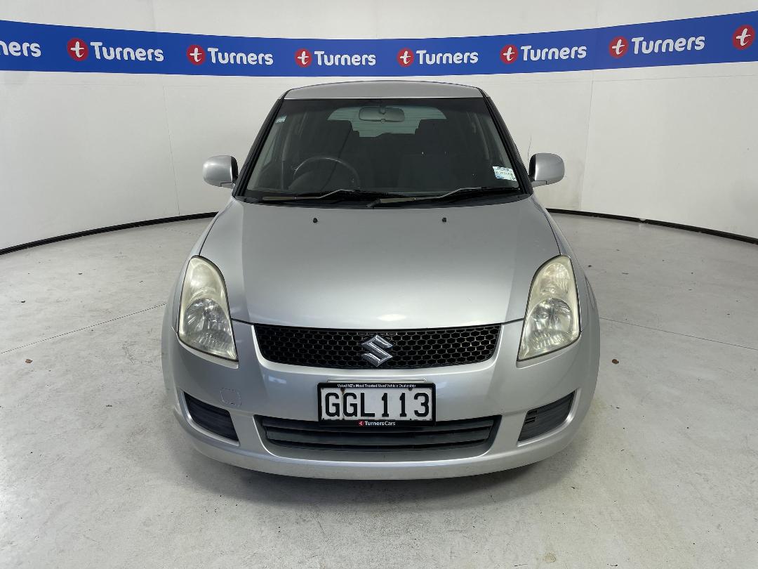 Photo '2' of Suzuki Swift