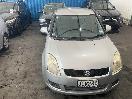Thumbnail '4' of Suzuki Swift