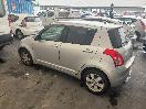 Thumbnail '8' of Suzuki Swift