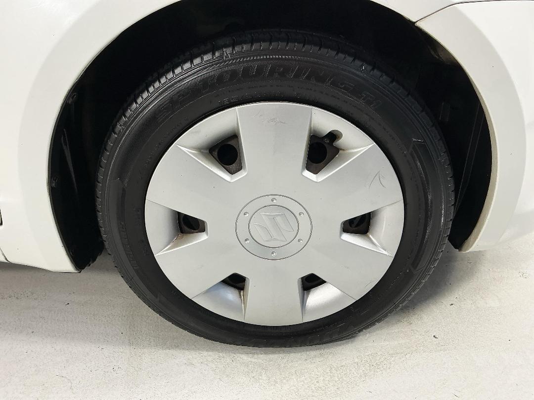 Photo '9' of Suzuki Swift Photo '9' of Suzuki Swift