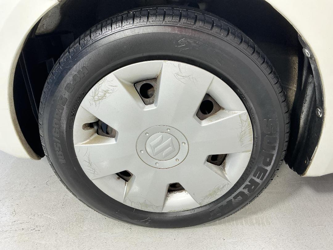 Photo '10' of Suzuki Swift Photo '10' of Suzuki Swift