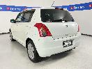 Thumbnail '5' of Suzuki Swift