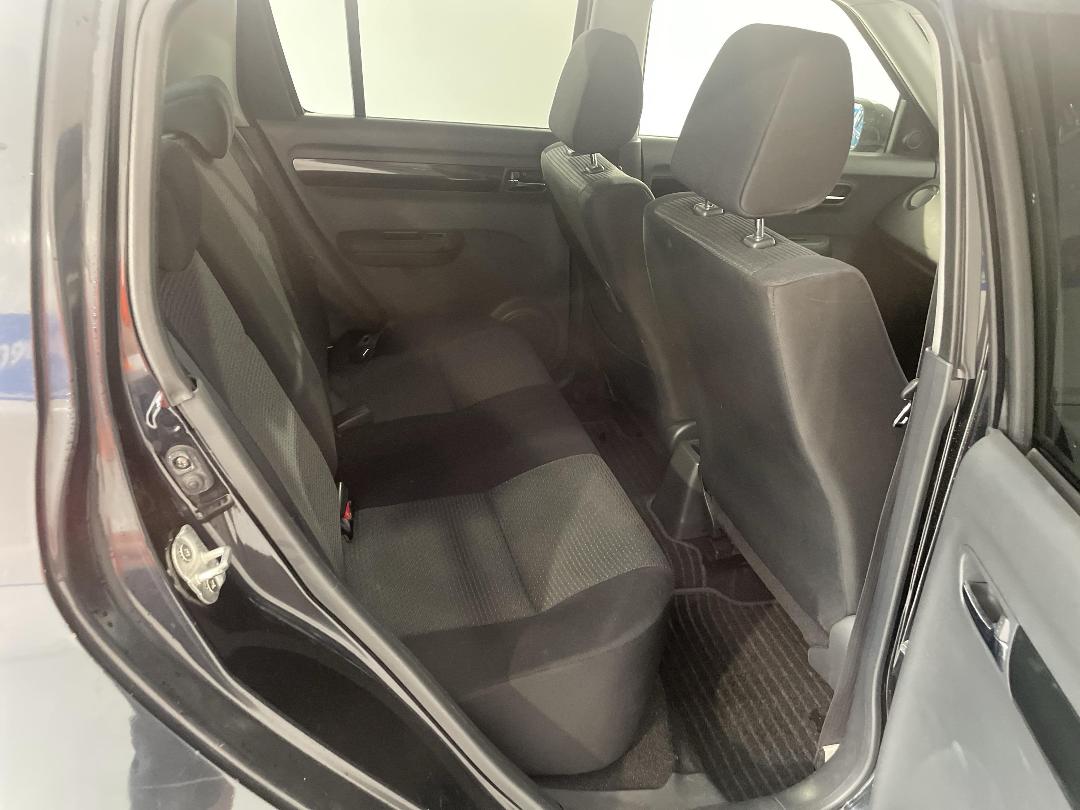 Photo '20' of Suzuki Swift