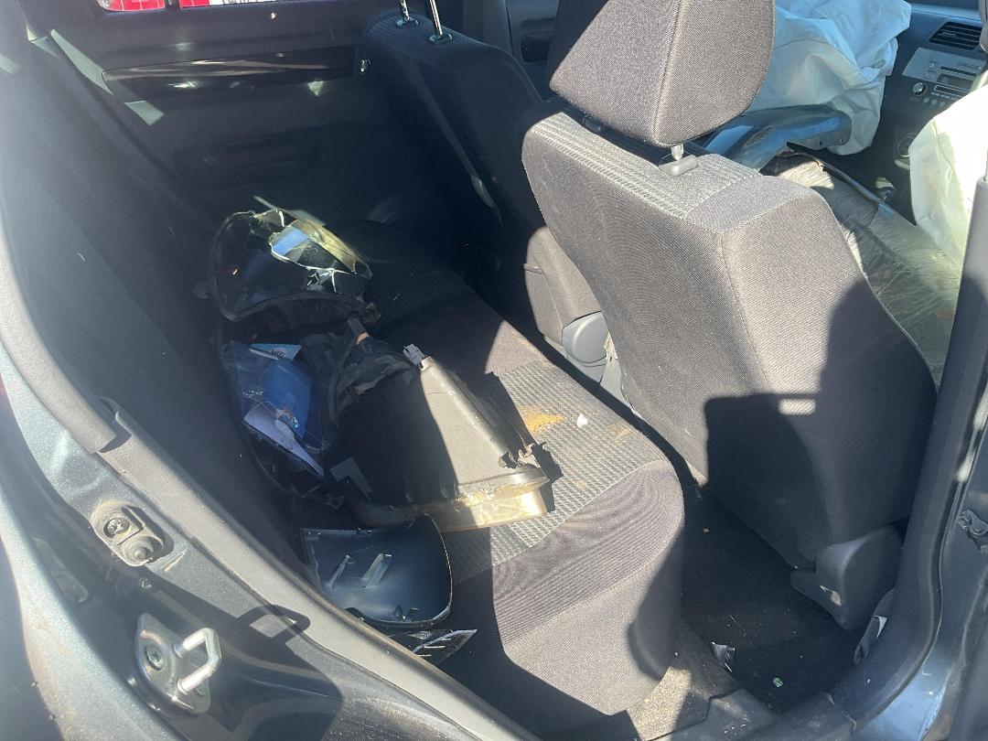 Photo '8' of Suzuki Swift