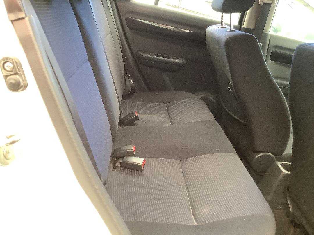 Photo '8' of Suzuki Swift Glxha2 LTD