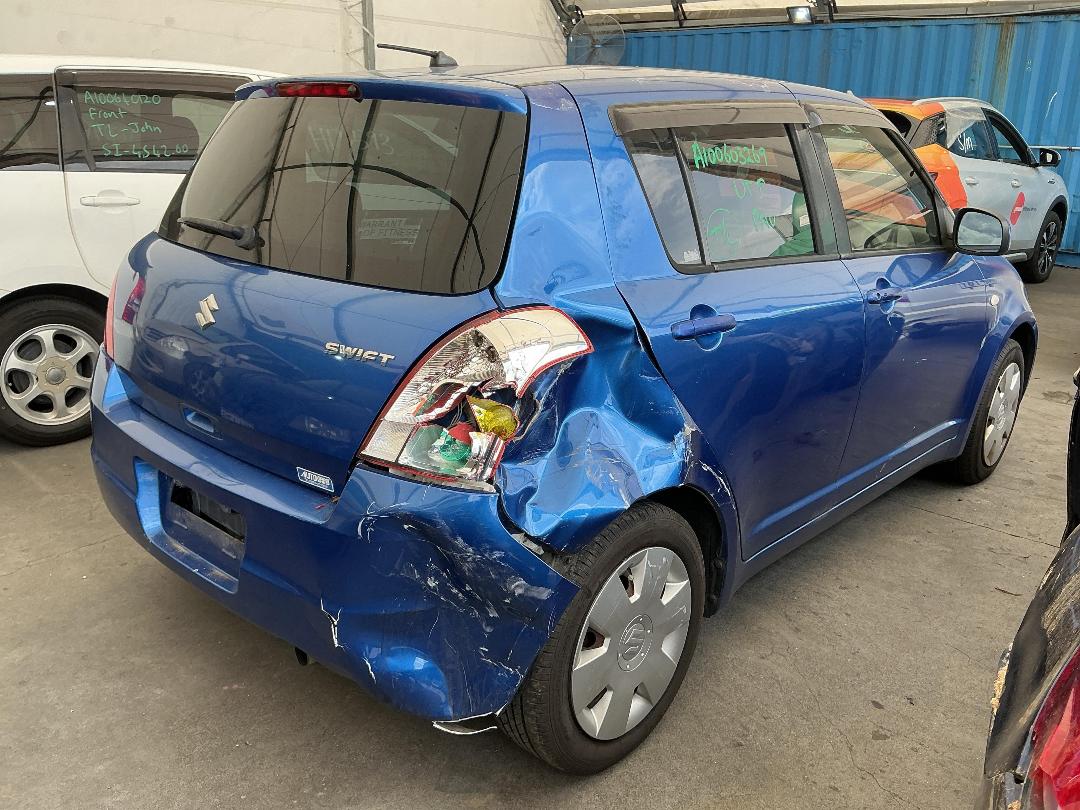 Photo '9' of Suzuki Swift