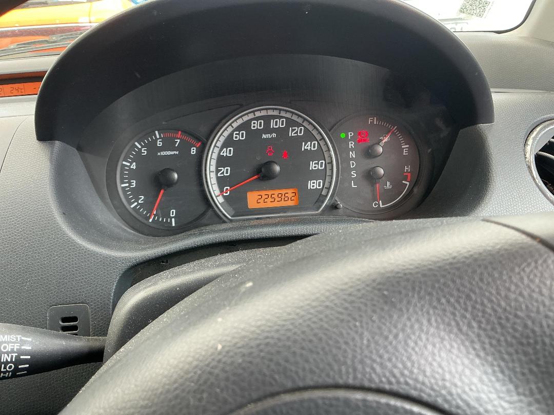 Photo '14' of Suzuki Swift