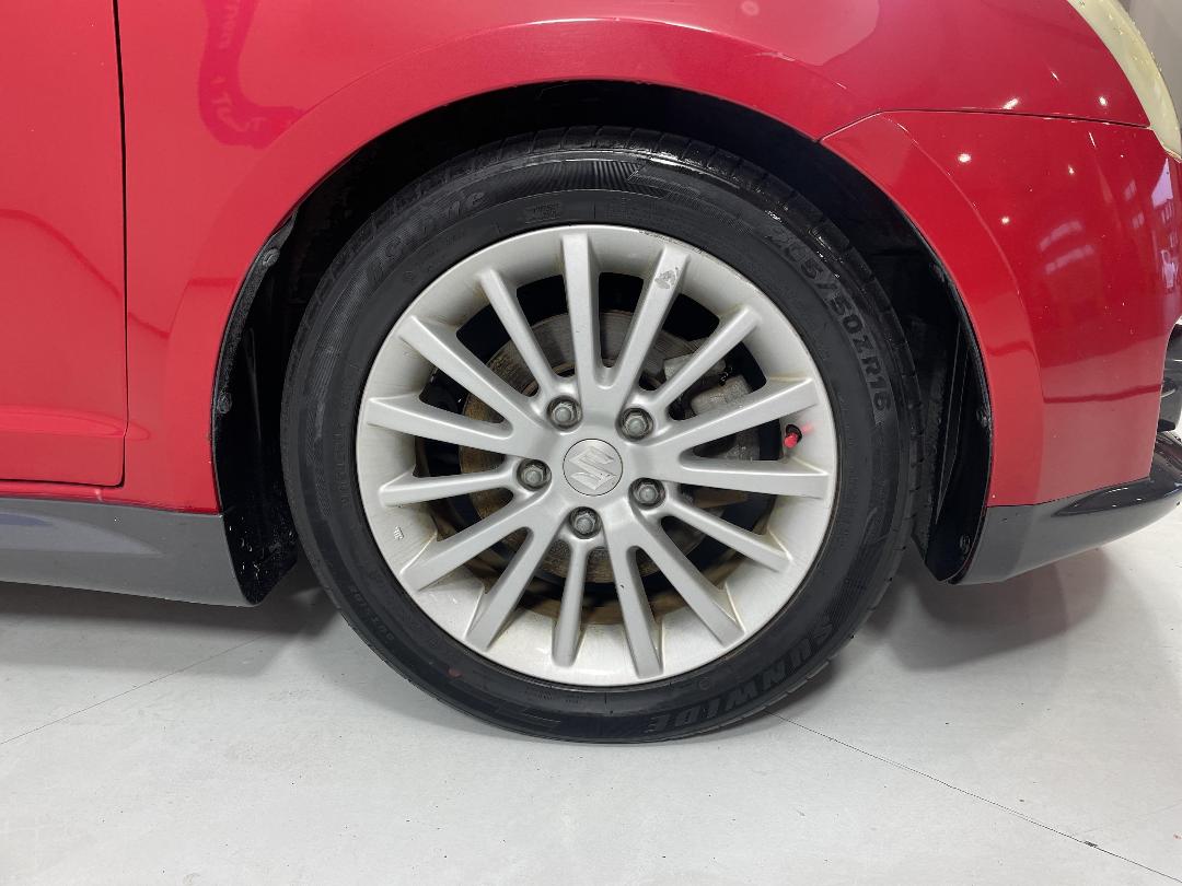 Photo '9' of Suzuki Swift Photo '9' of Suzuki Swift