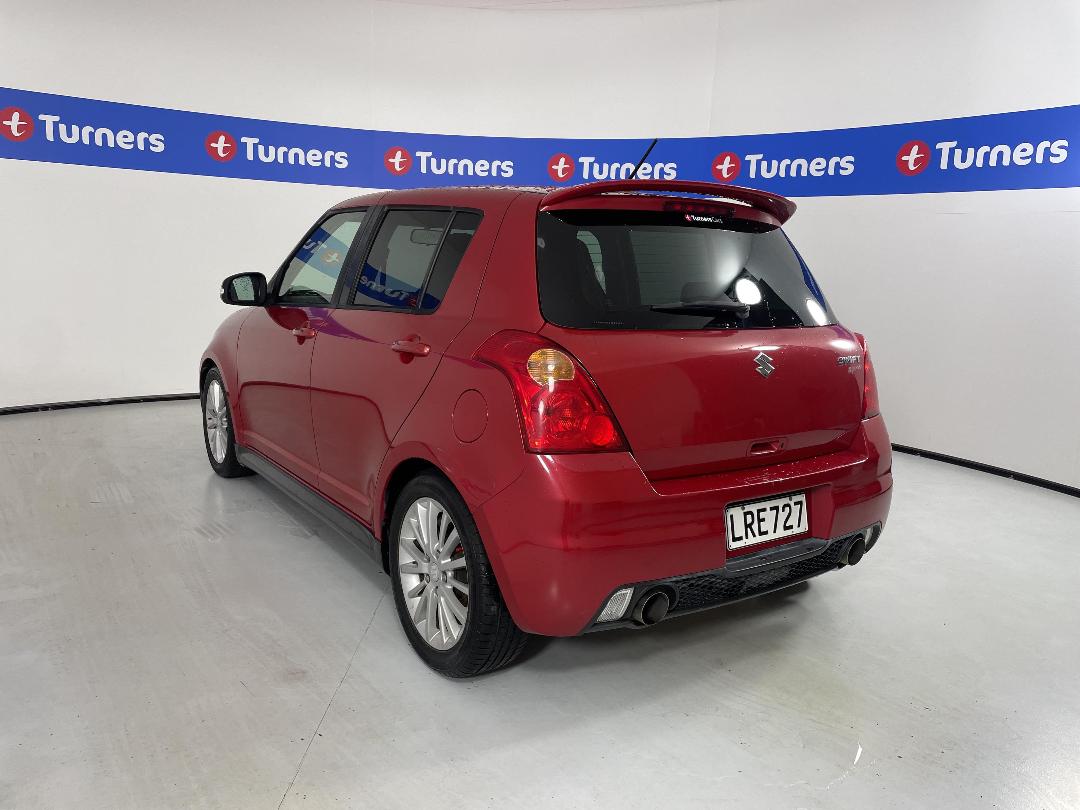 Photo '5' of Suzuki Swift Photo '5' of Suzuki Swift