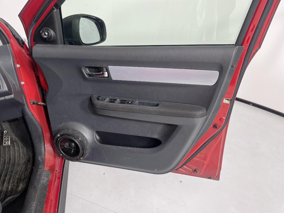 Photo '15' of Suzuki Swift Photo '15' of Suzuki Swift