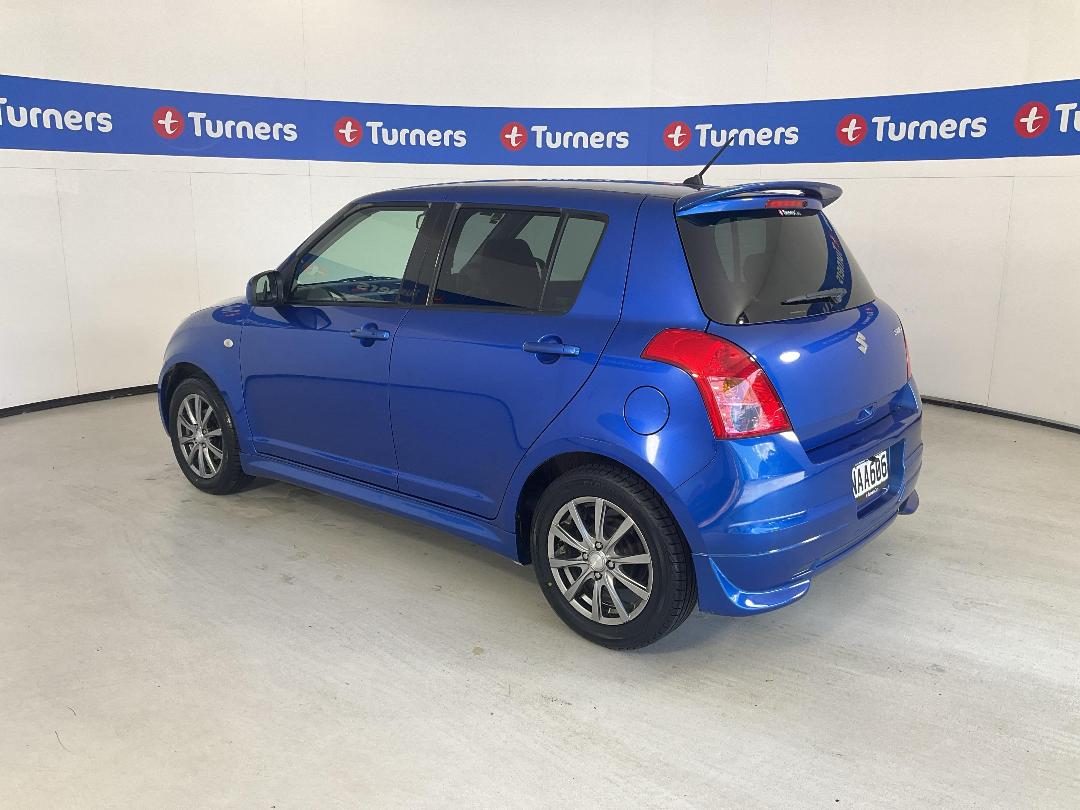 Photo '5' of Suzuki Swift Photo '5' of Suzuki Swift