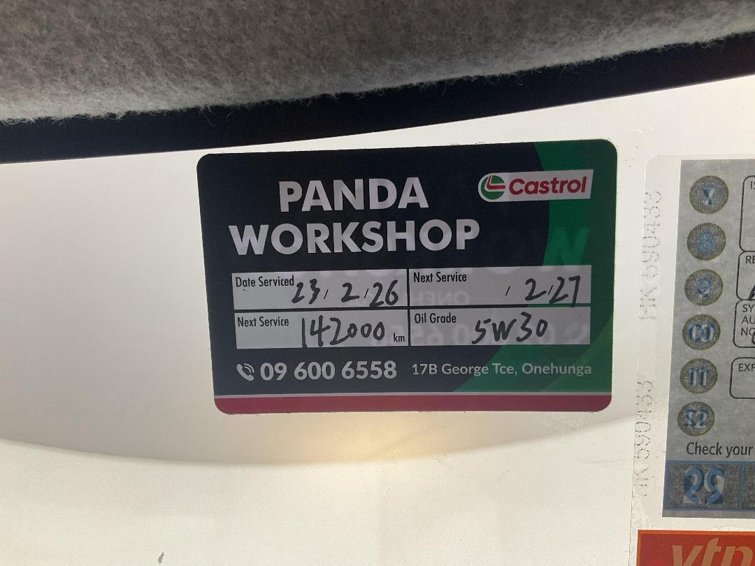 Photo '24' of Suzuki Swift Photo '24' of Suzuki Swift