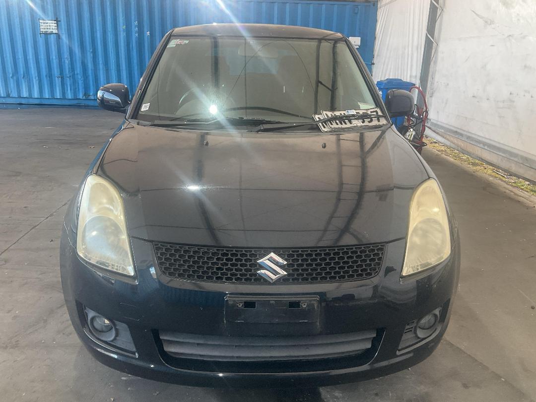 Photo '6' of Suzuki Swift XG Aero