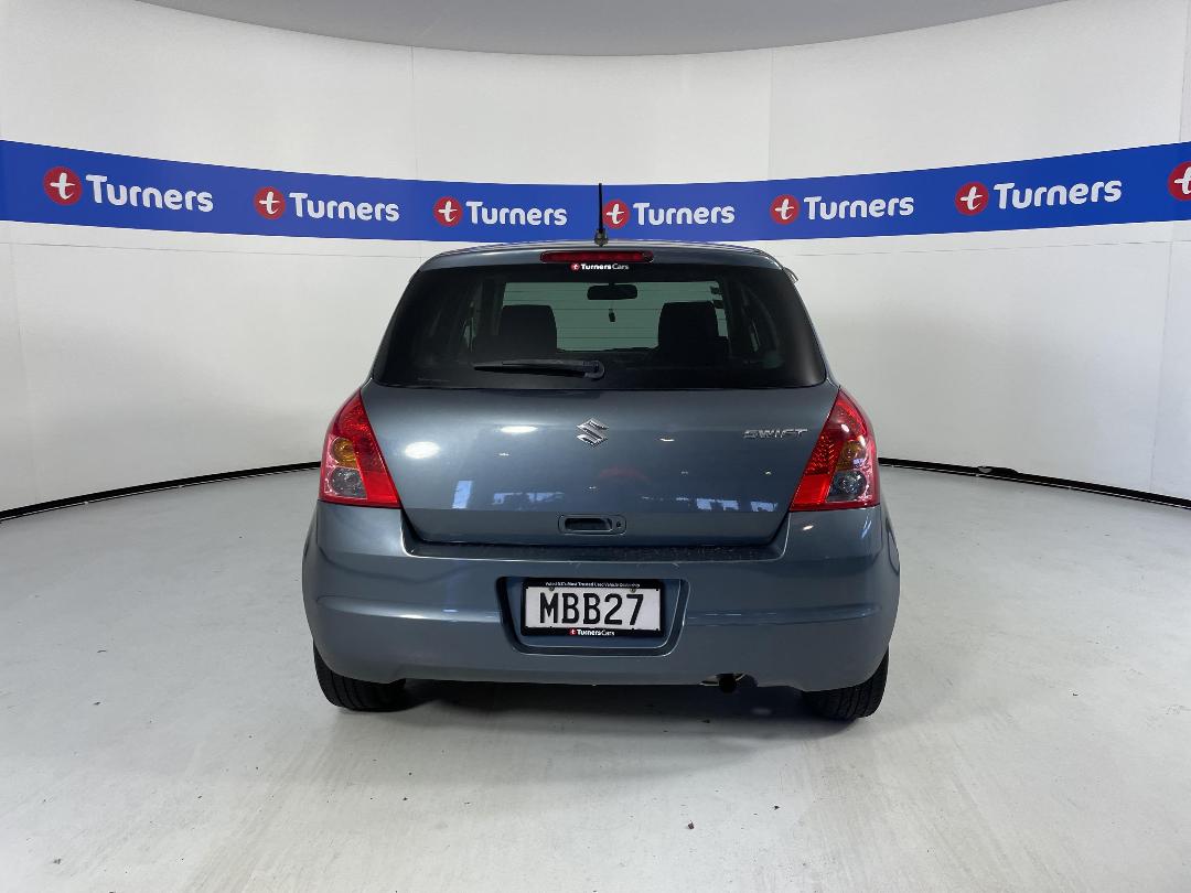 Photo '6' of Suzuki Swift Photo '6' of Suzuki Swift