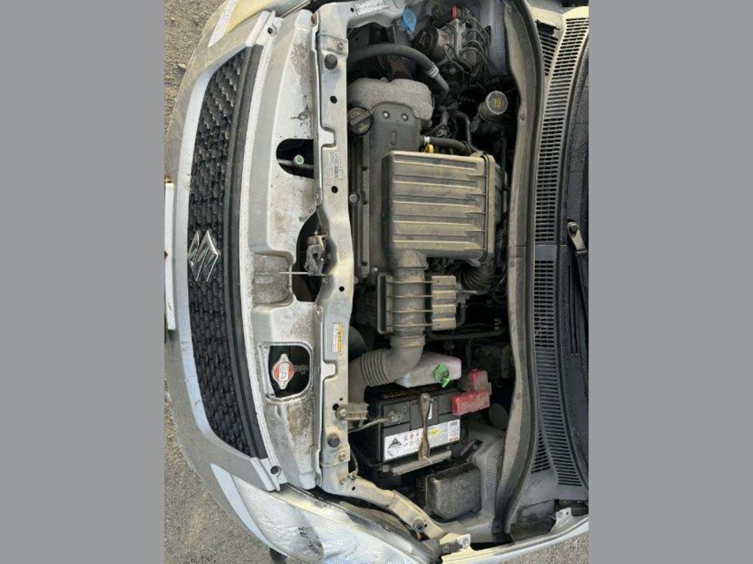 Photo '13' of Suzuki Swift