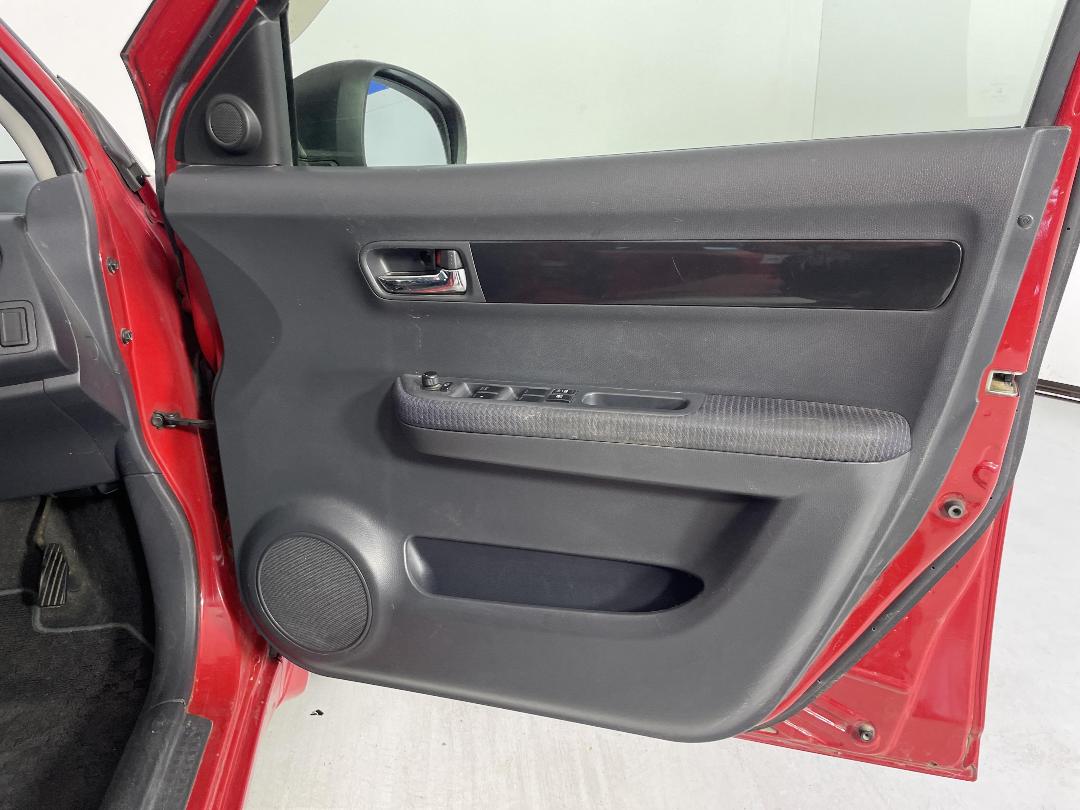 Photo '15' of Suzuki Swift